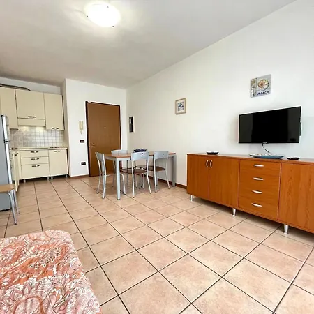 Cozy With Shared Pool Apartment Duna Verde